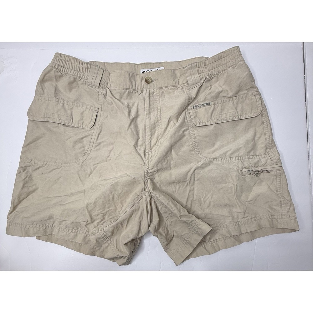 Columbia Shorts Womens Size L Khaki Trail Mid Rise Cargo Pocket Hiking Camp Walk